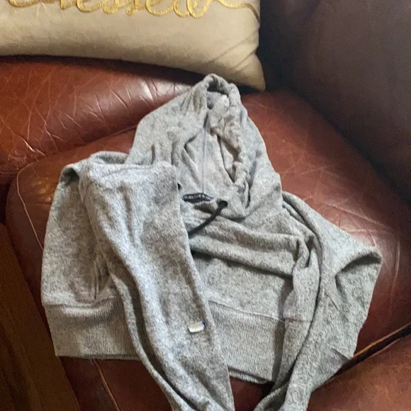 Women’s sweater knit hoodie - Picture 2 of 2